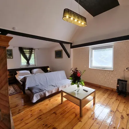 Bed & Breakfast Nienasycenie 3*