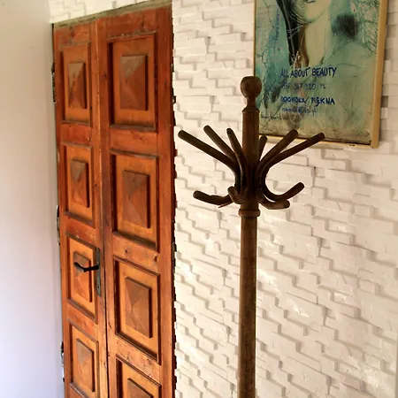 Nienasycenie Oda ve Kahvaltı 3*